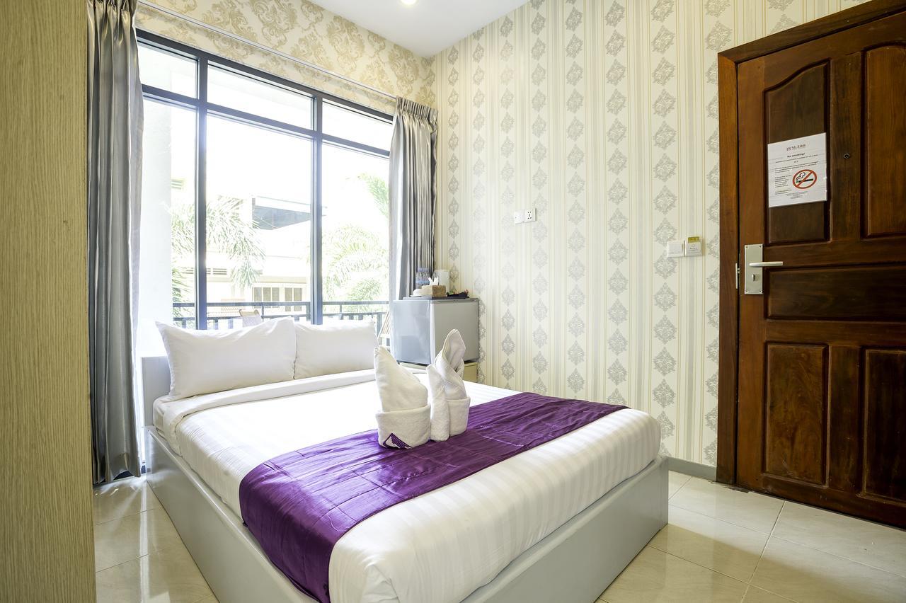 White Residence Hotel & Apartment Phnom Penh Dış mekan fotoğraf
